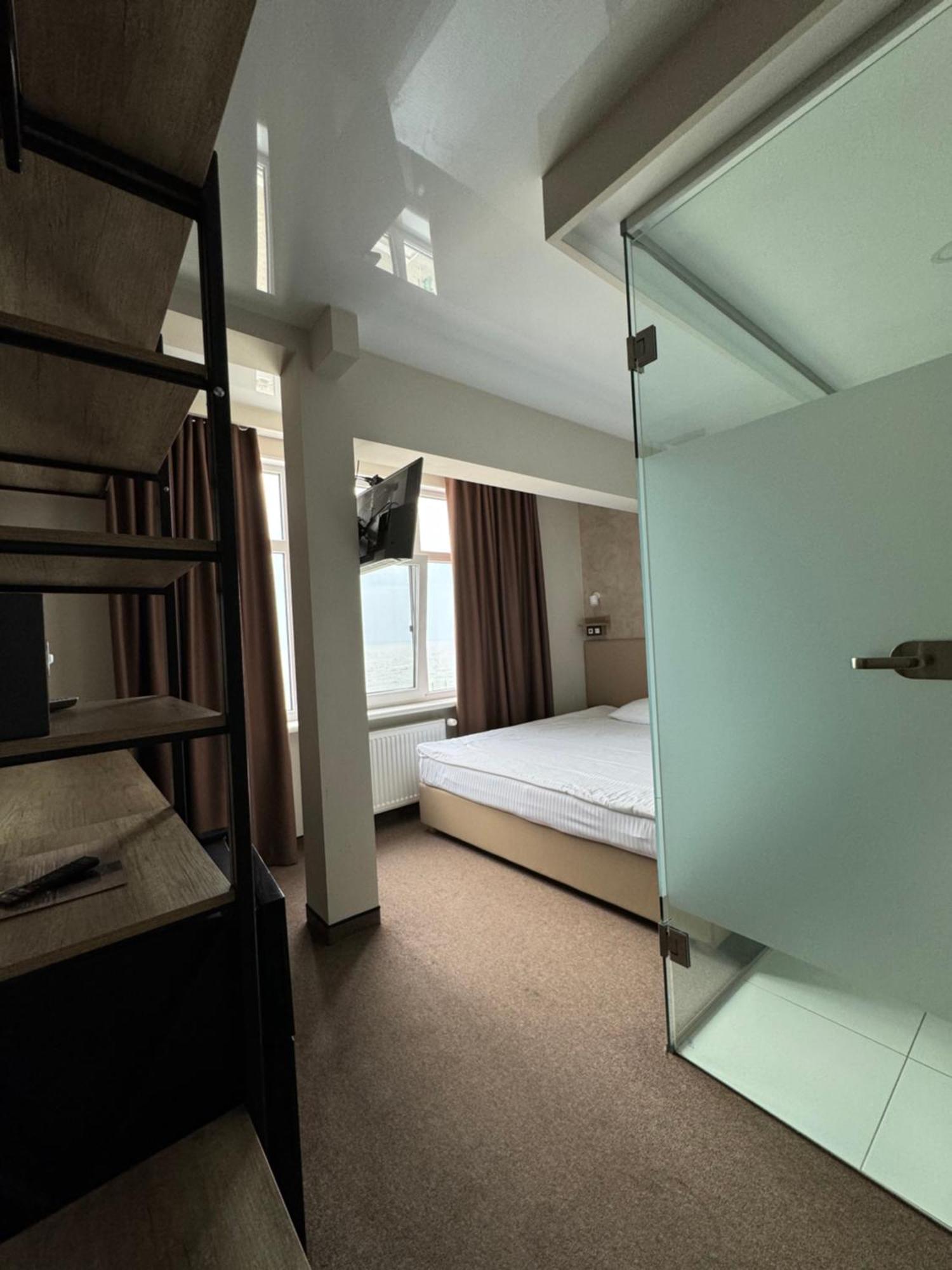 Boutique Hotel Dacha Lanzheron Одесса Экстерьер фото